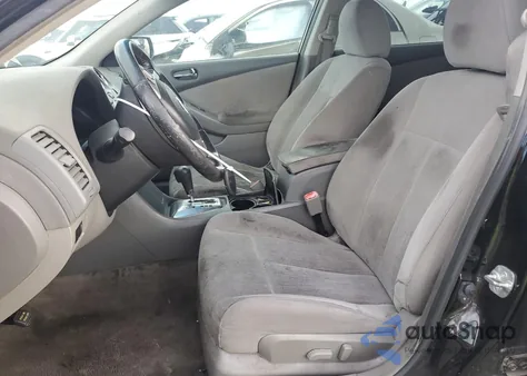 2011 Nissan Altima Base z USA, uszkodzony, nr VIN 1N4AL2AP3BN400178